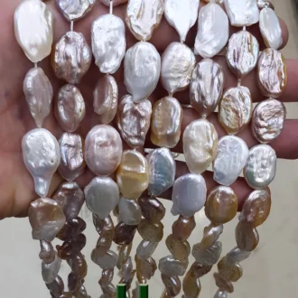 ریسه مروارید باروک